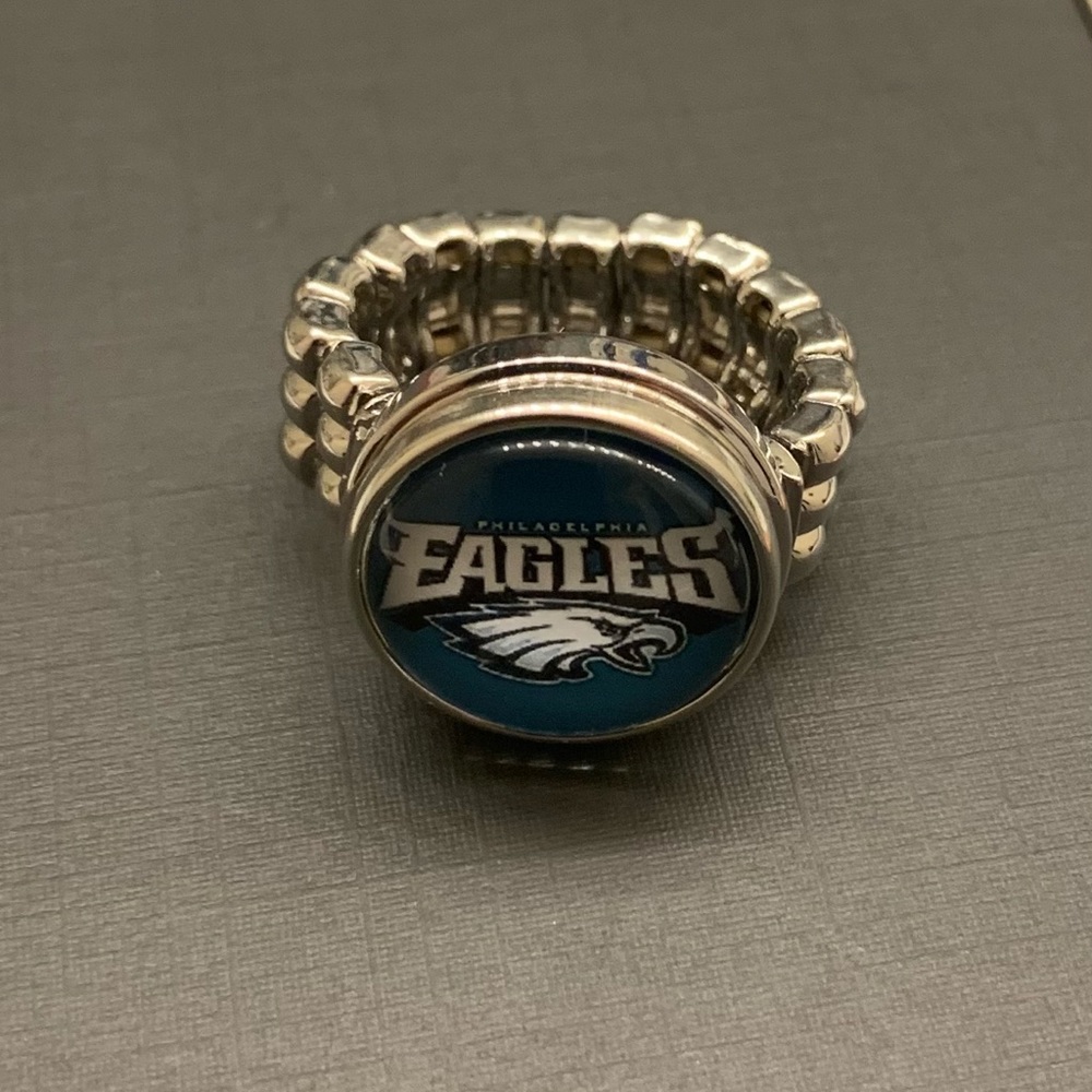 Philadelphia Eagle, Stainless Steel adjustable Logo Ring! The Perfect Gift! 🦅🎁